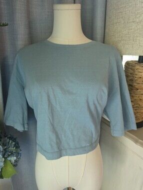 Universal Thread Tie Top